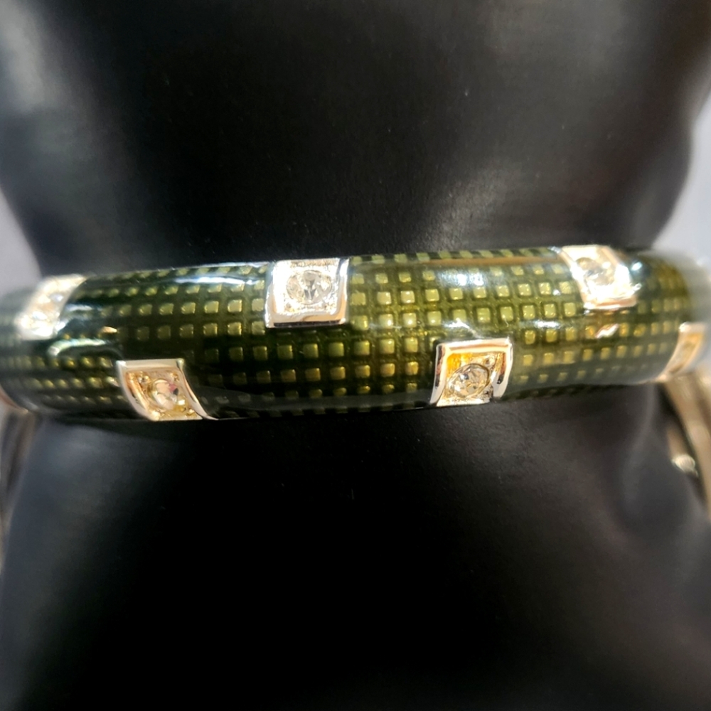 Green and Silver Bangel with Gem Accents